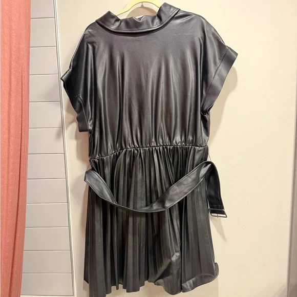 Faux Leather Dress With Pleated Skirt - Picture 4 of 8